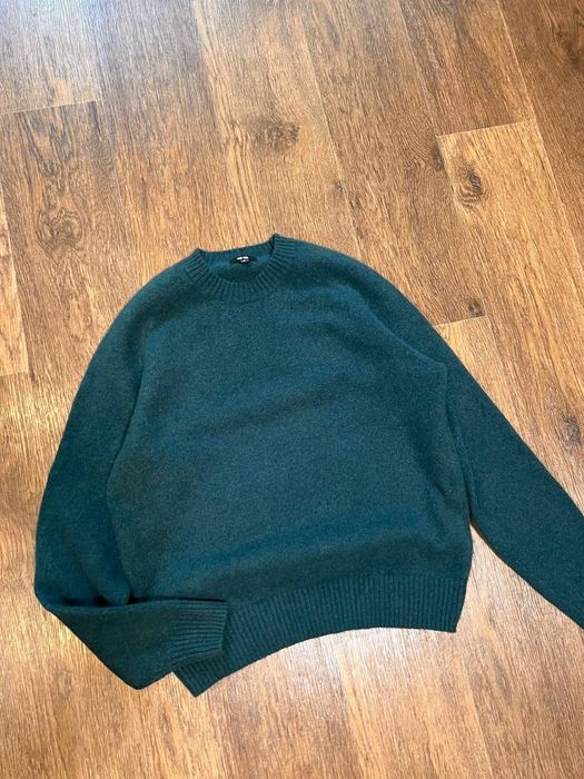 Вовняний светр Uniqlo