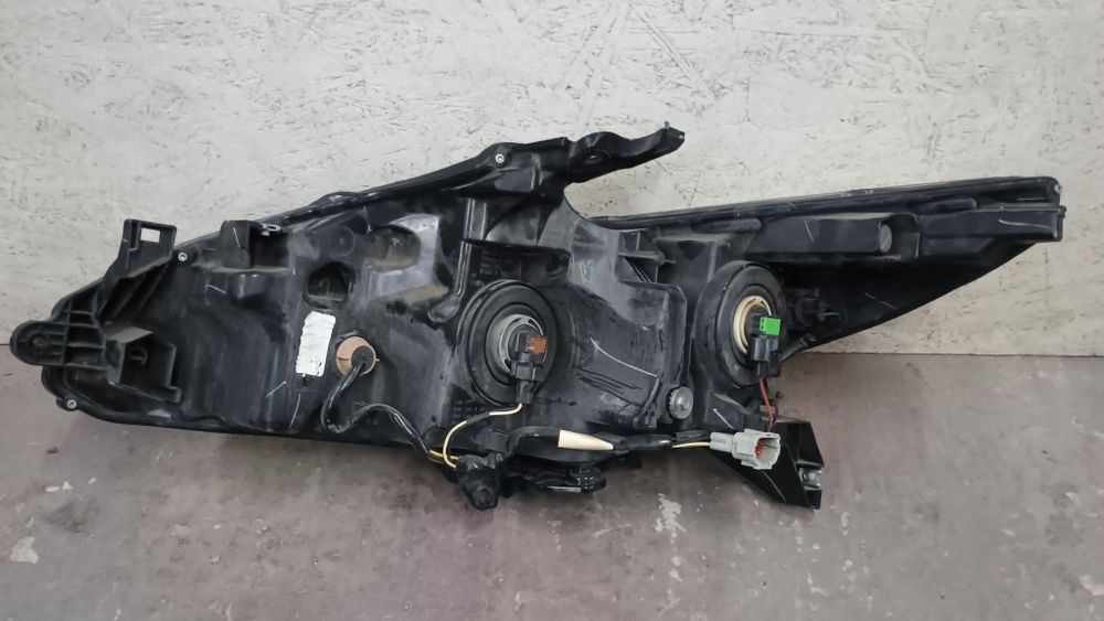 Фара права Nissan Altima 2016-2018 Оптика Передняя Правая Фара