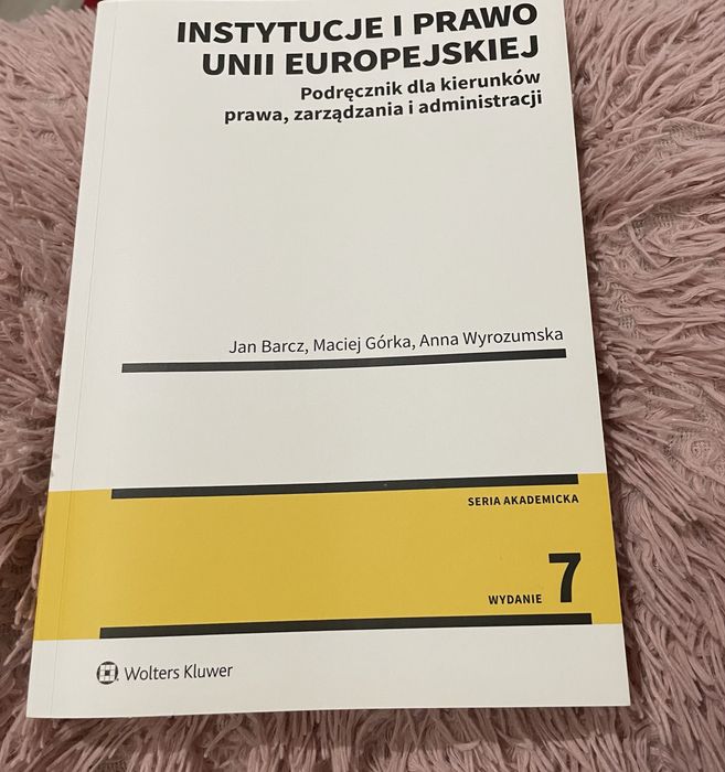 Instytucje i prawo UE