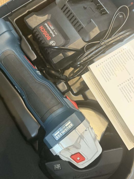 Bosh szlifierka 18V/180-Li Professional