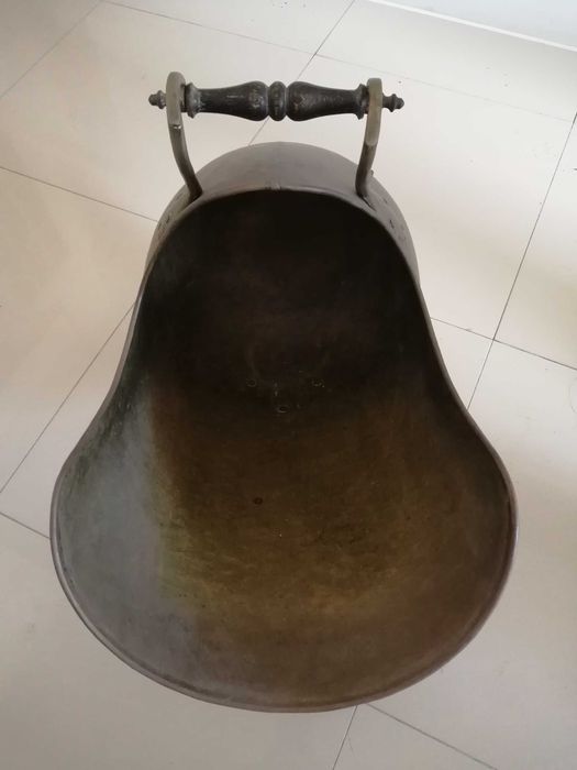 Porta revistas antigo