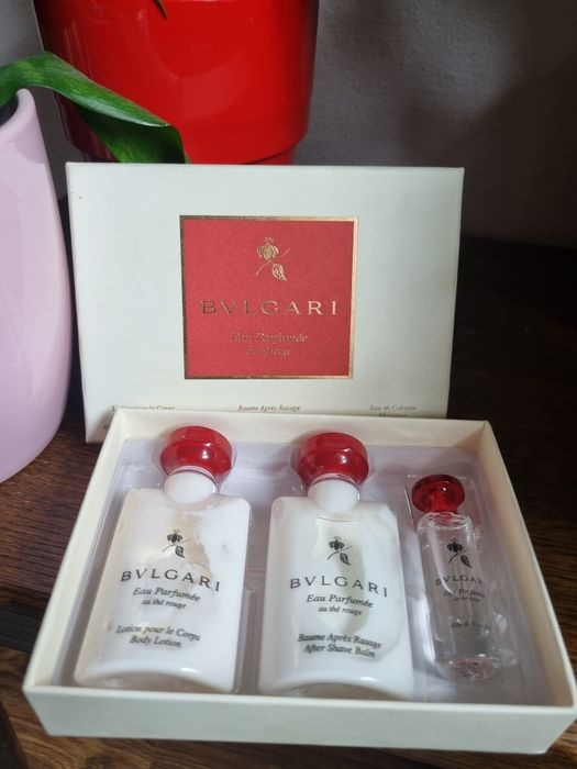 Bvlgari zestaw mini kosmetyków krem balsam perfumy