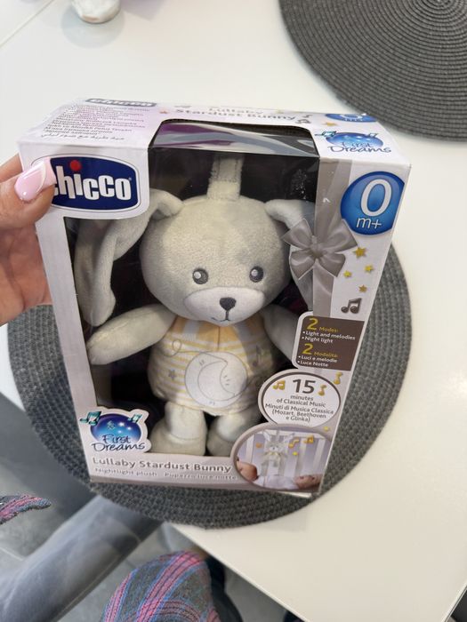 Зайчик нічник chicco новий