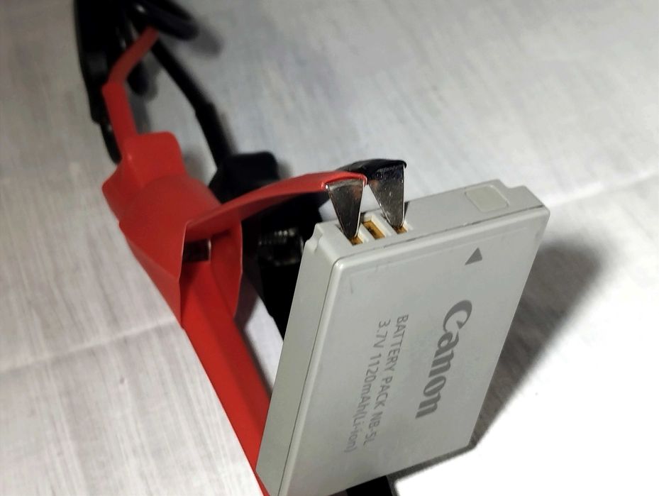 ••• USB Универсальное Зарядное Устройство "Краб" 3.7V\7.4V для Раций