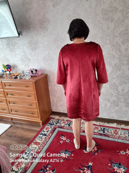 Продам гарне велюрове плаття