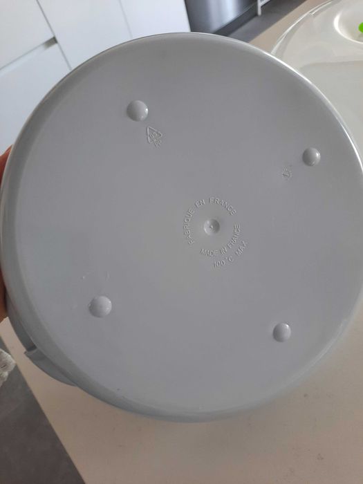 Esterilizador de biberões para microondas