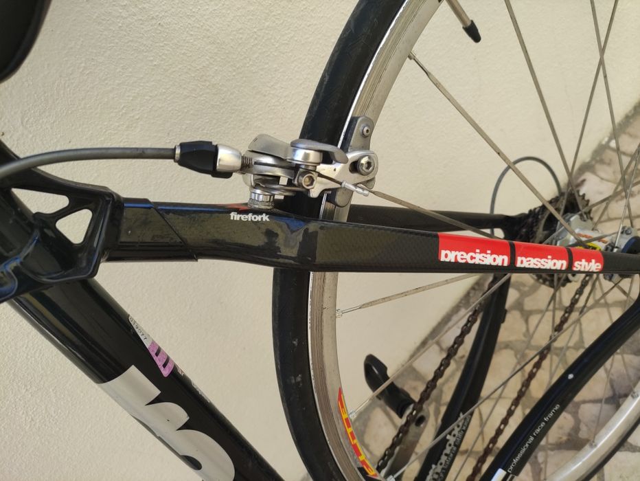 Bicicleta bmc escoras e forqueta carbono