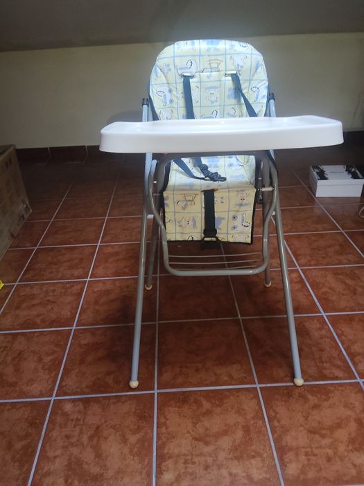 Cadeira de refeição