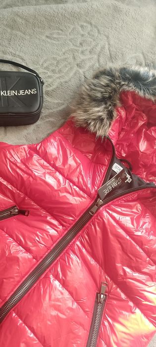 Pikowany bezrękawnik  polyskowy