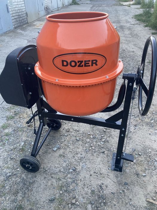Бетонозмішувач бетономешалка DOZER B125 л 650Вт