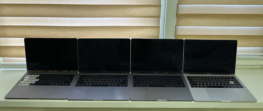 Продам Лот 4 шт Macbook Air/Pro 2016-2017 A1708