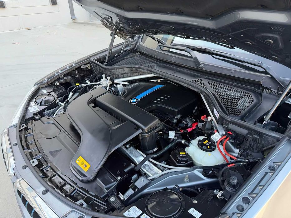 BMW X5      2018
