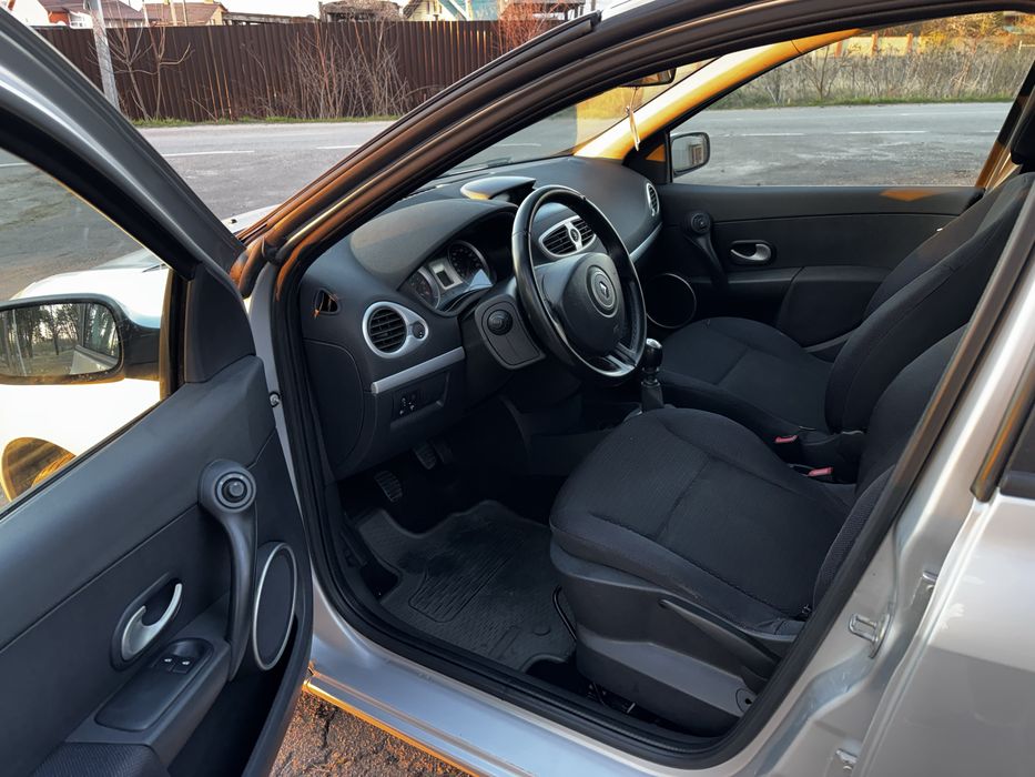 Renault clio 2008
