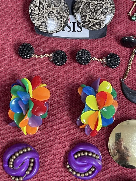 Kolekcja Starych Klipsów z Prl