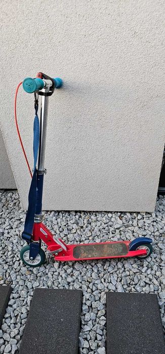 Hulajnoga Decathlon oxelo Play 5, dla dzieci, niebiesko-czerwona