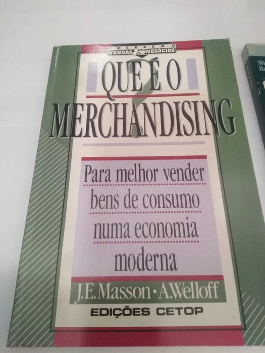 Livro Que é o Merchandising e Livro Leasing Uma Opção de Financiamento