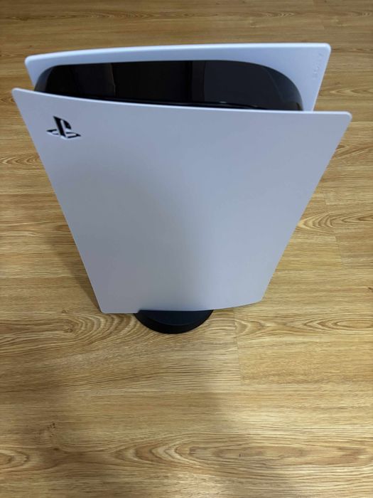 PlayStation 5 + FC24
