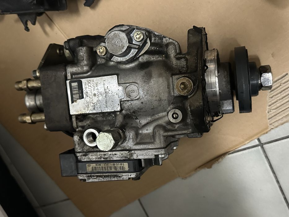 Peças de motor a venda