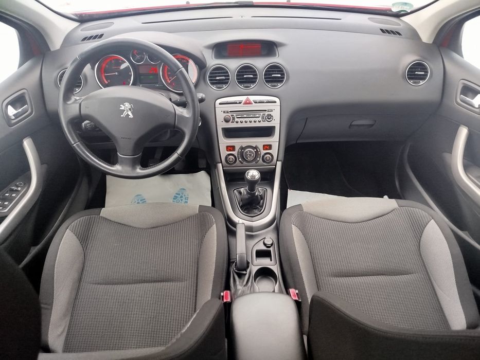 Peugeot 308, 1,6 benzyna Super Stan z Niemiec