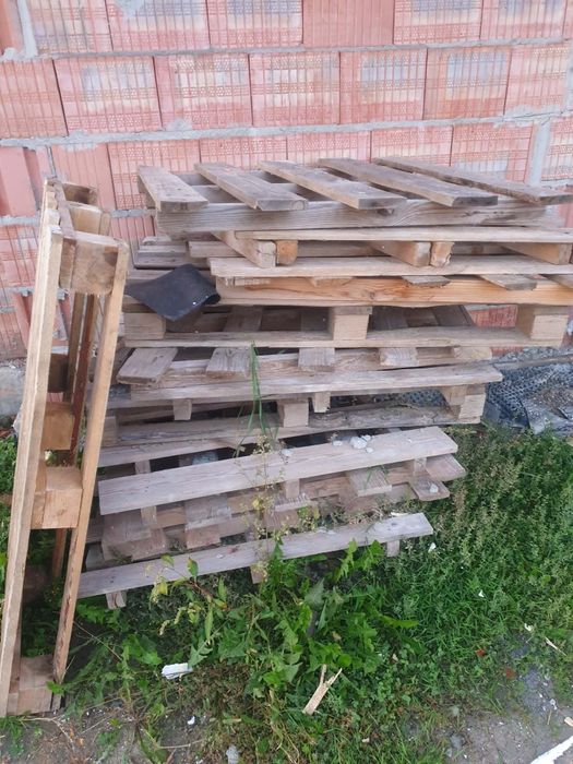 Palety po materiałach budowlanych