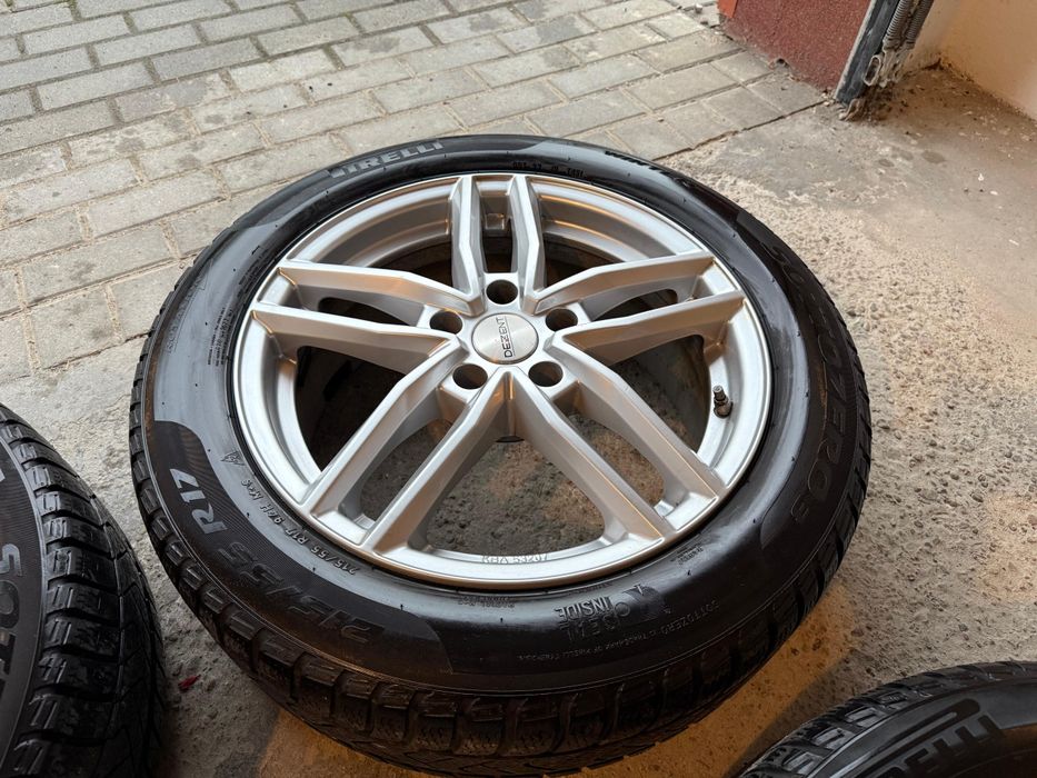 Komplet kół Dezent VW Arteon, Passat, Golf 17 cali, Pirelli Sotozero3