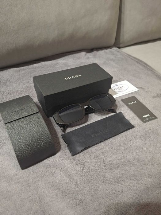 Prada okulary przeciwsłoneczne
