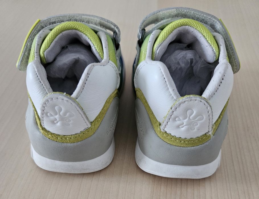 Buciki, półbuty, adidasy dziecięce; 20; Biomecanics; niebieskie
Rozmia