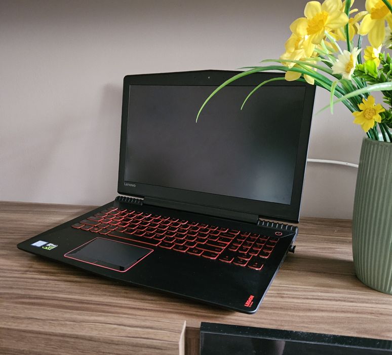 Laptop LENOVO LEGION Y520-15IKBN 8GB/960GB + zasilacz