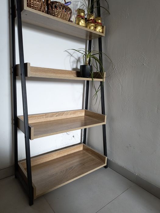 Regał metalowy z drewnianymi półkami 158cm