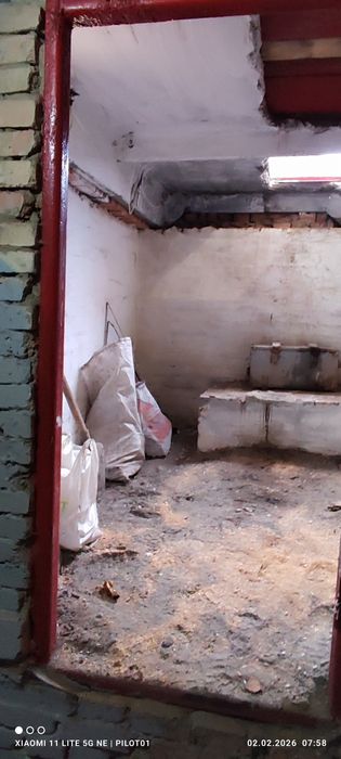 Продам два рядом стоящих гаража.