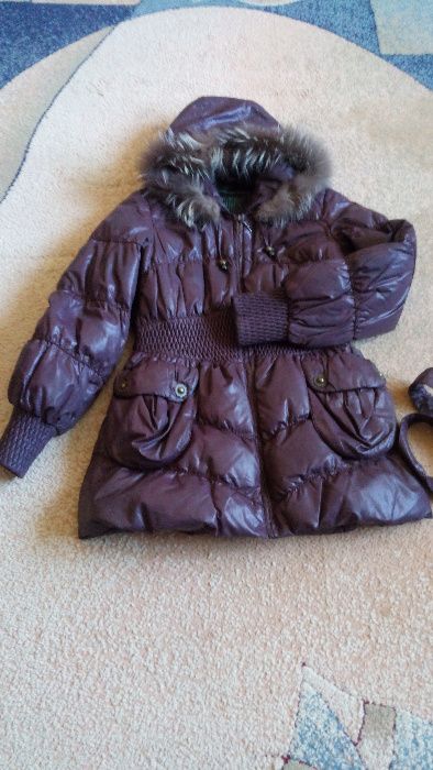 Продам пуховик фиолетового цвета