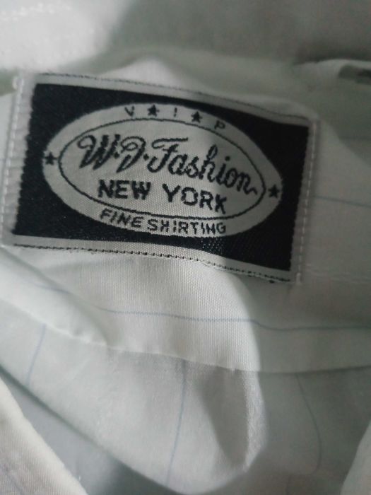 Рубашки мужские три вида