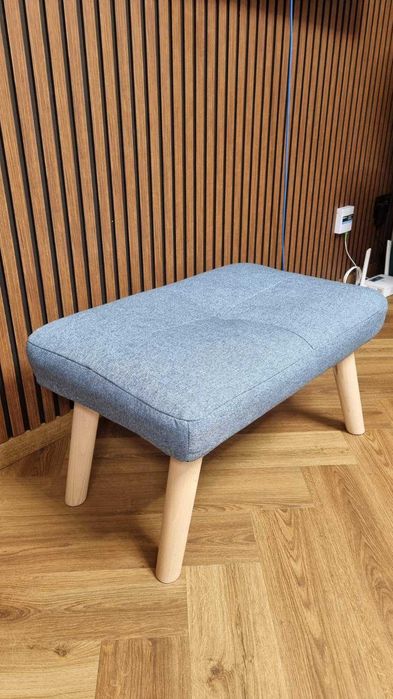 Stylowy puf / podnóżek – stan idealny, zdejmowany pokrowiec