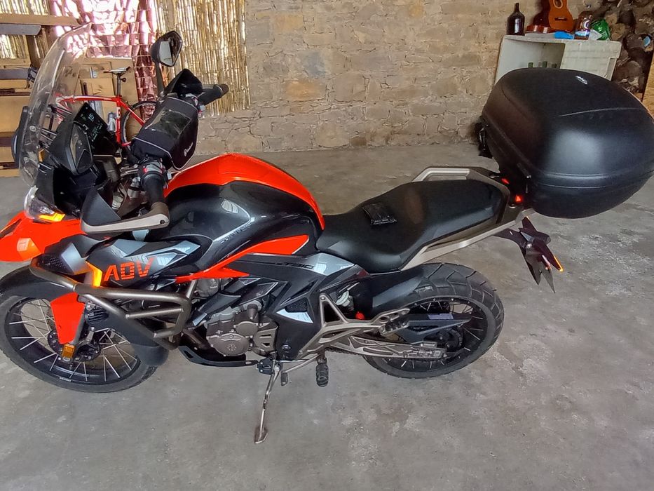 Zontes 310t 2 x ano 2022