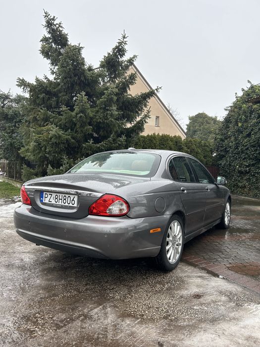 Jaguar X-type