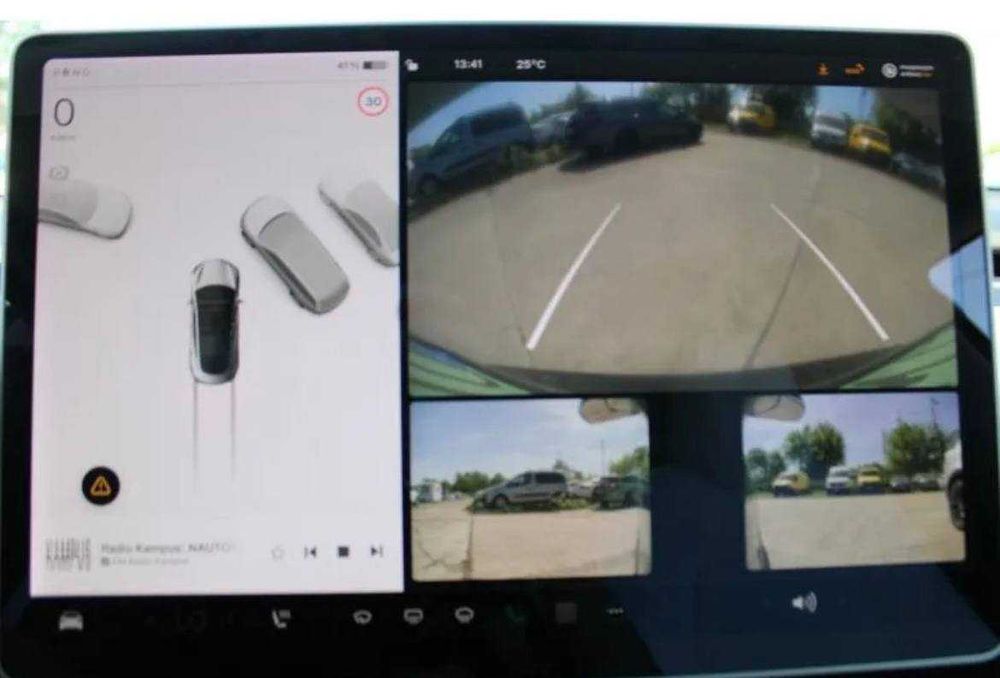 Продаж Tesla model 3 2019