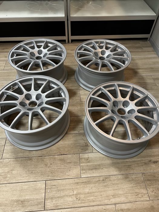 ENKEI lancer evo 18 5/114,3 M.A.T.