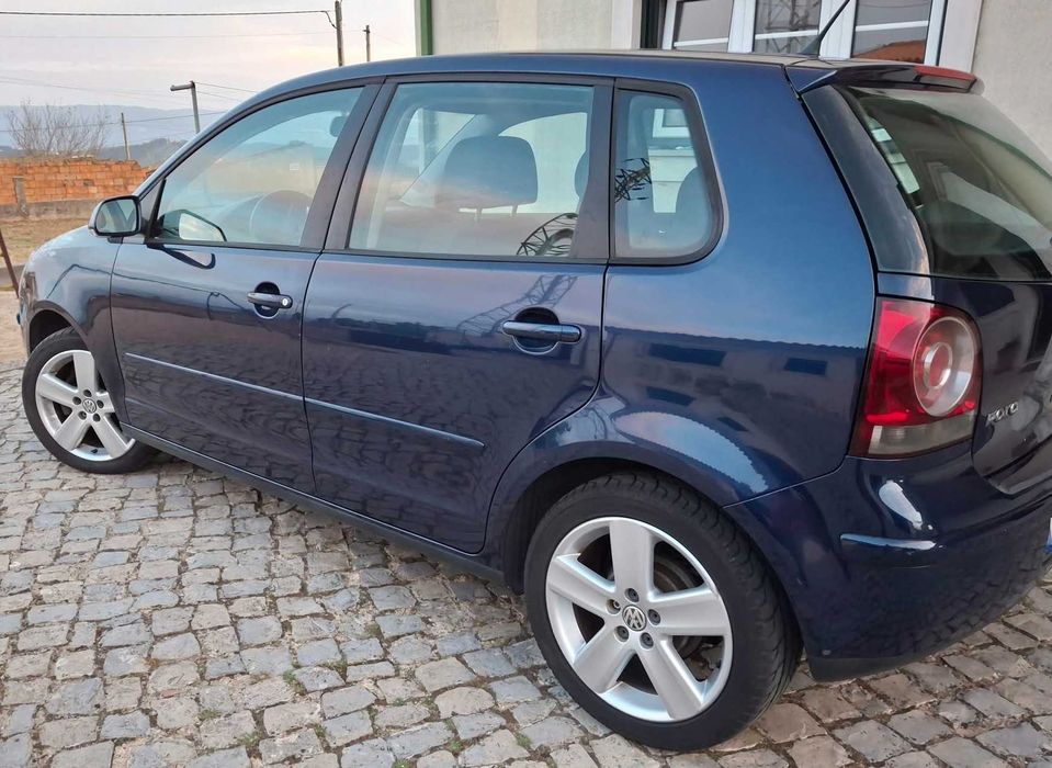 Volkswagen Polo 9n3 1.4 TDI 175mil kms sportline 10/2005 foto 4