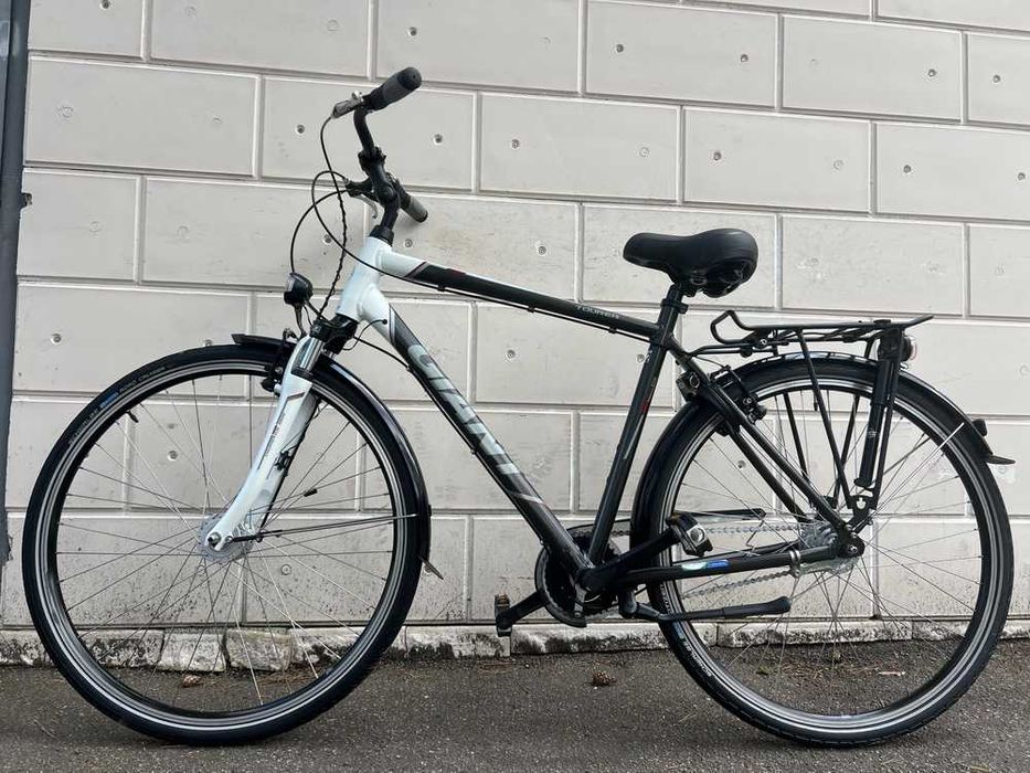 Велосипед Giant Tourer 28 на Nexus 7 супер стан