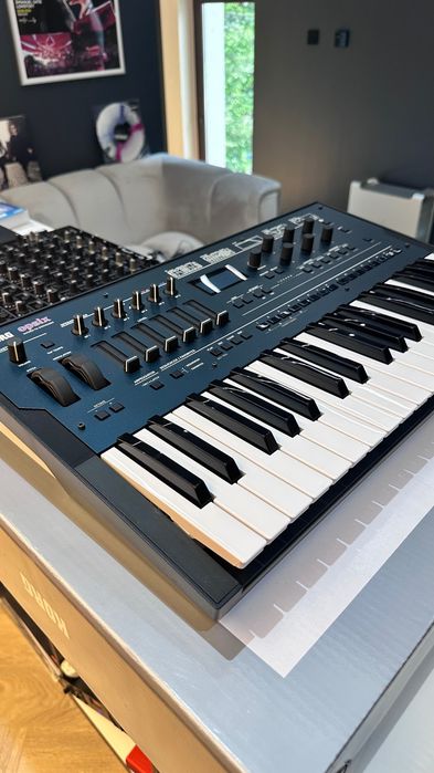 Korg opsix - syntezator FM