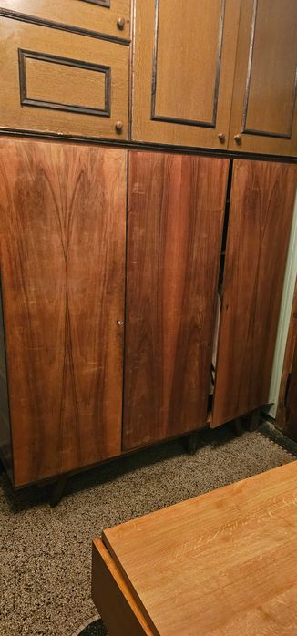 Szafa drewniana stara