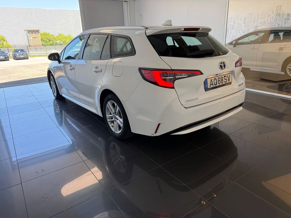 Toyota Corolla Touring Sports