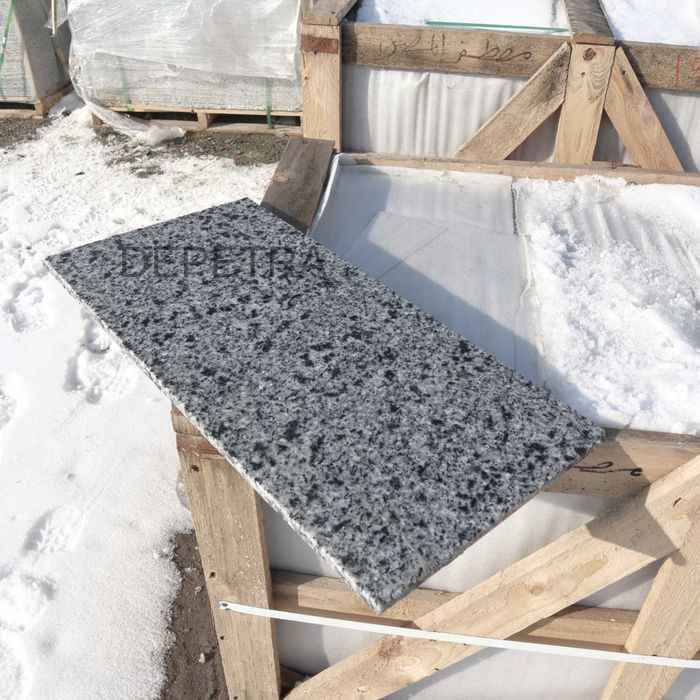 Płytki granitowe poler 60x30x1 - granit kamień naturalny