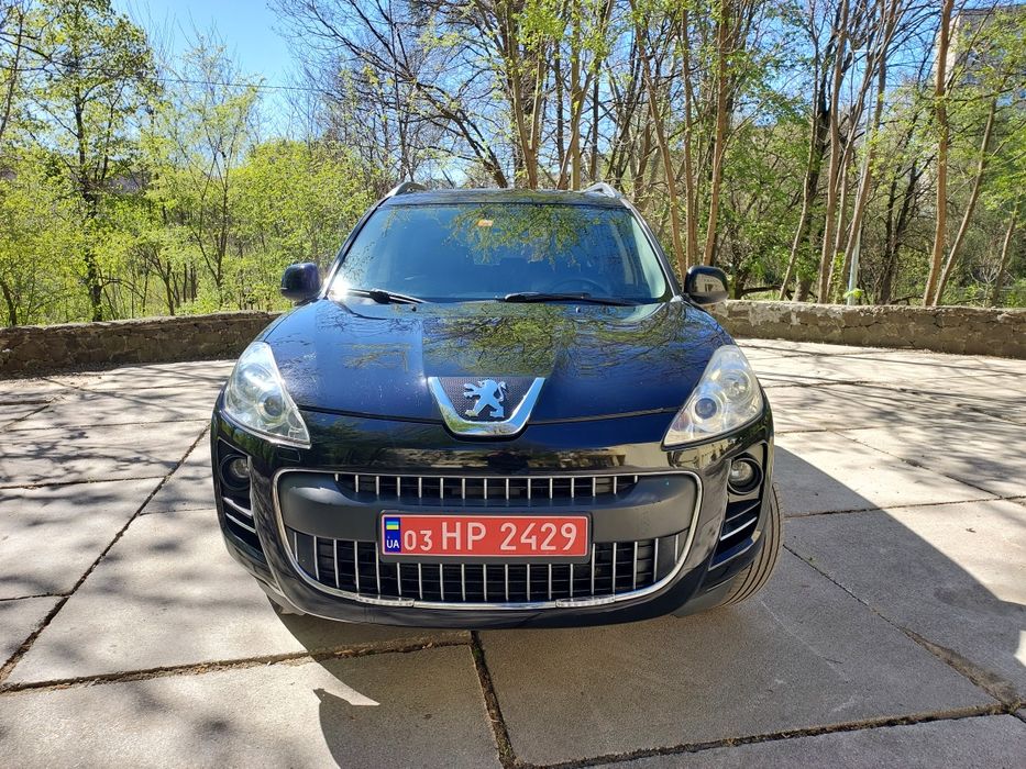 Peugeot 4007 2010 рік