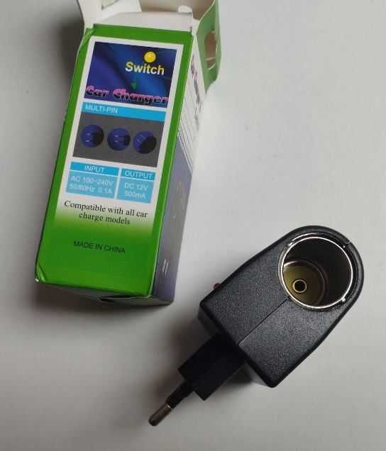 Transformador adaptador de corrente 220v para tomada de isqueiro 12v