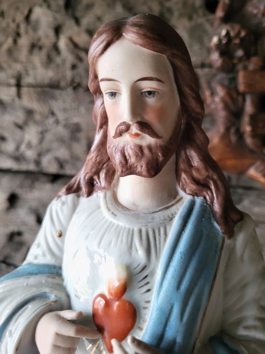 Piękna biskwitowa figurka Najświętsze Serce Pan Jezus