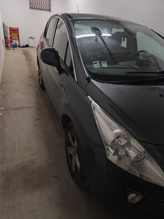 Peugeot 3008 1.6 HDI BUSINESS LIN