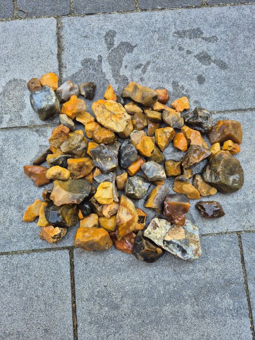 Kamienie kolorowe naturalne