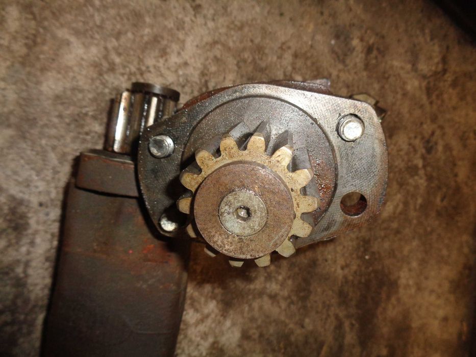 Silnik hydrauliczny hydromotor CHAR-LYNN EATON 104-311...0-..006.