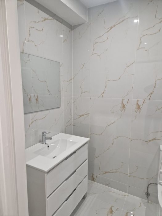 Alugo apartamento T3  c/ anexo 30m2